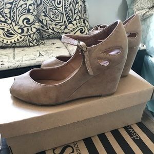 Open Toe Wedge Strap